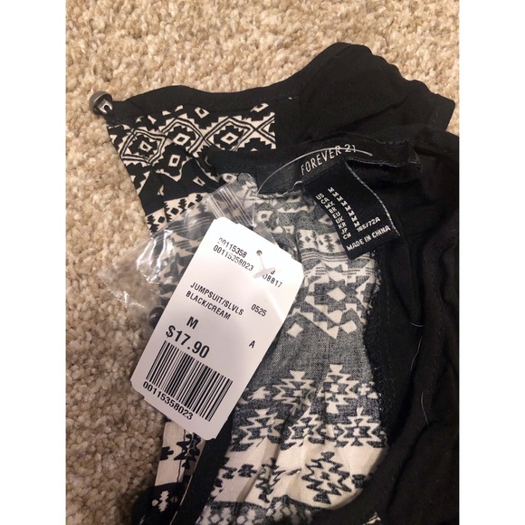 Romper - Picture 4 of 4